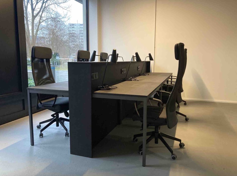 Plug&play office for 16-24 employees next to Hallesches Tor