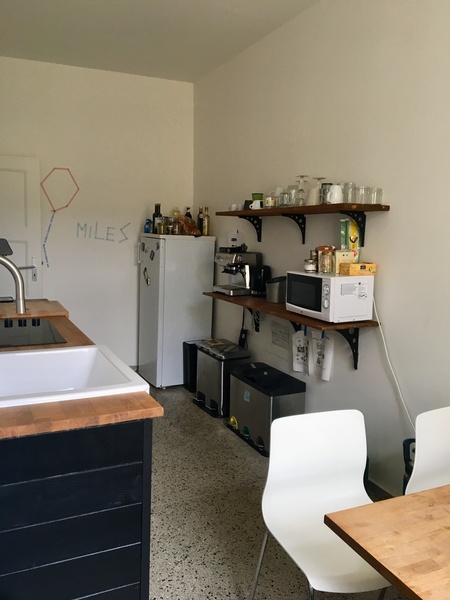 Arbeitsplatz in unserem schönen Büro in Kreuzberg