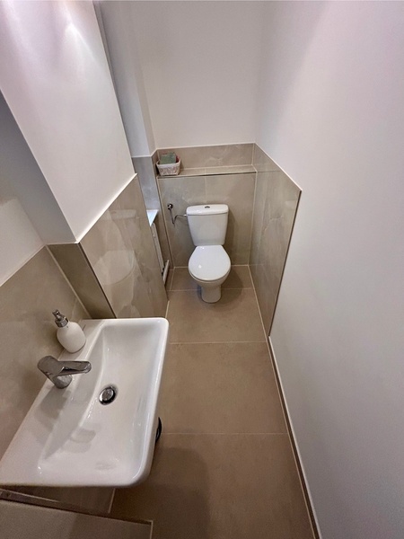 Sonnendurchflutete möblierte Büroräume im Altbau zentrumsnah [1]