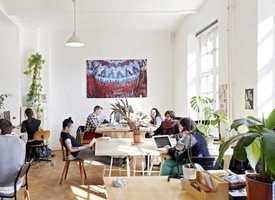 Dynamic coworking space in a creative environment