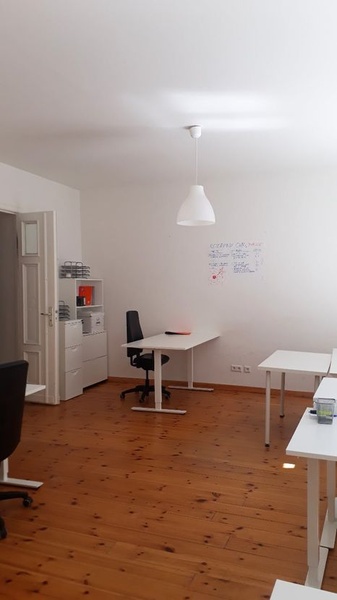 *Altbau* Office in Berlin Mitte for up to 15 people