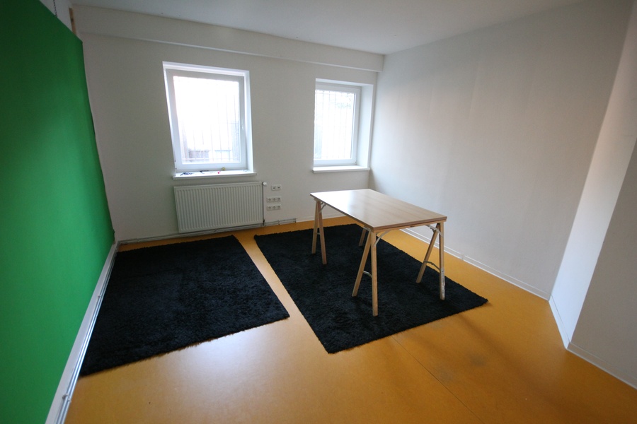 Room in shared office space for 2-4 people