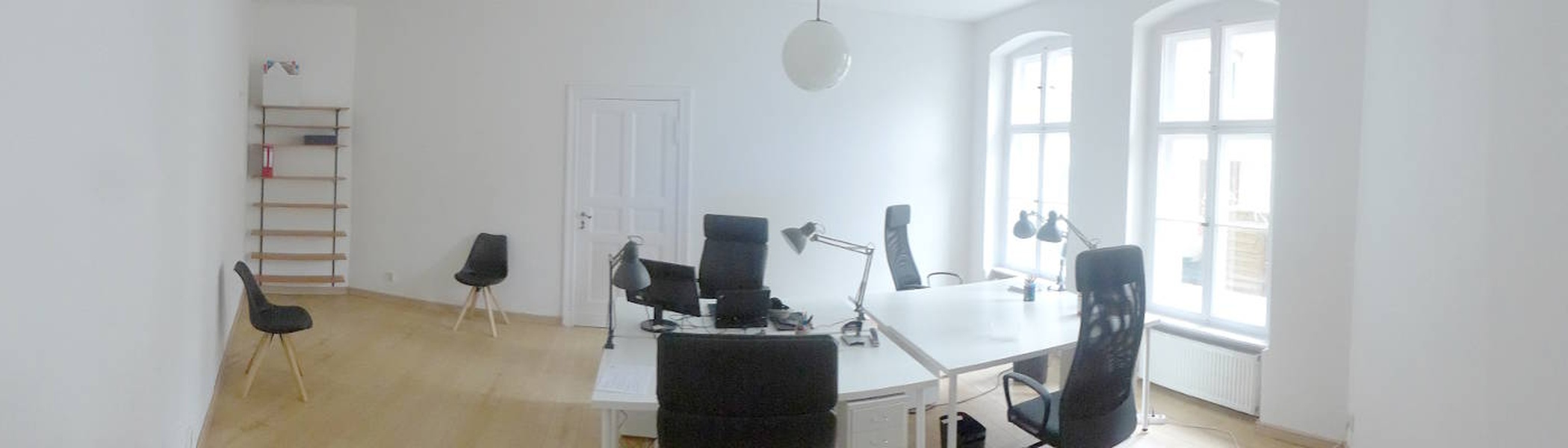 CoWorking office close to Rathaus Pankow