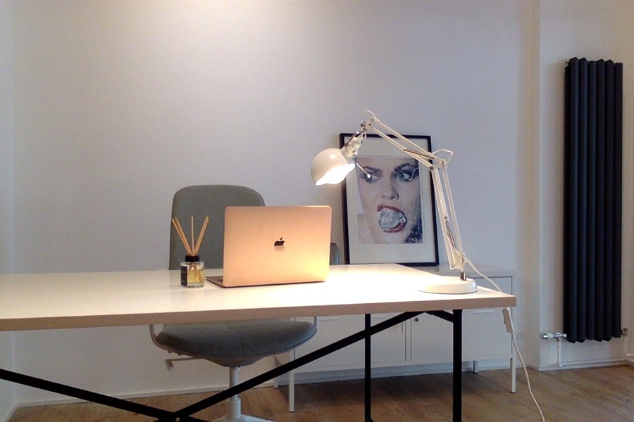 Cooles Office zur Mitbenutzung in Mitte